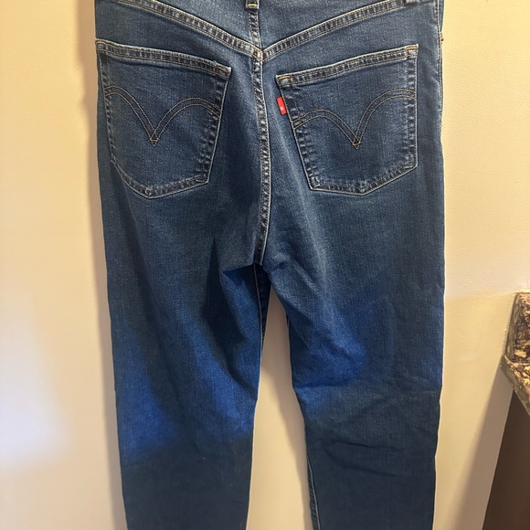 Levi’s Ribcage Jeans - Picture 3 of 6